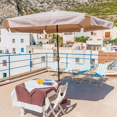 Cala Dogana Πανσιόν 3*